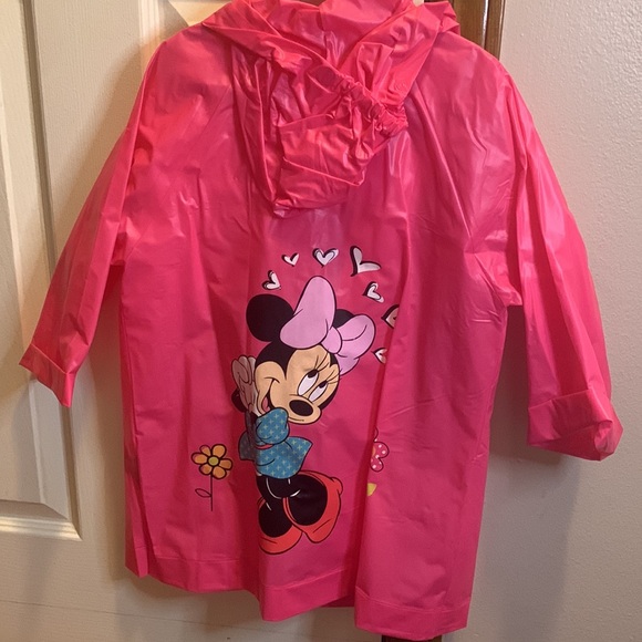 Girls NWOT Minnie Mouse raincoat! - Picture 3 of 5